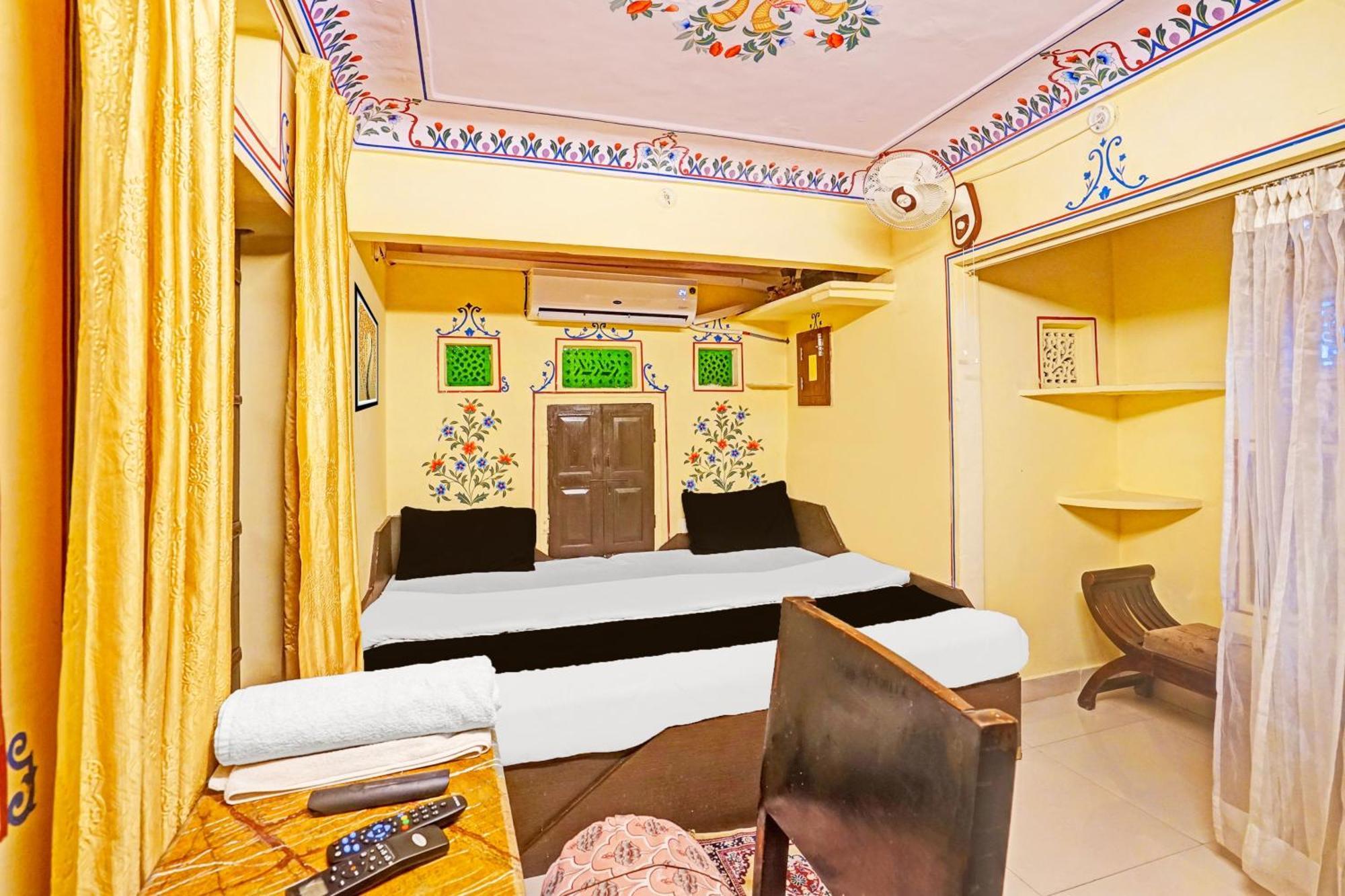 Yukon Hotel Bosteri Eksteriør billede